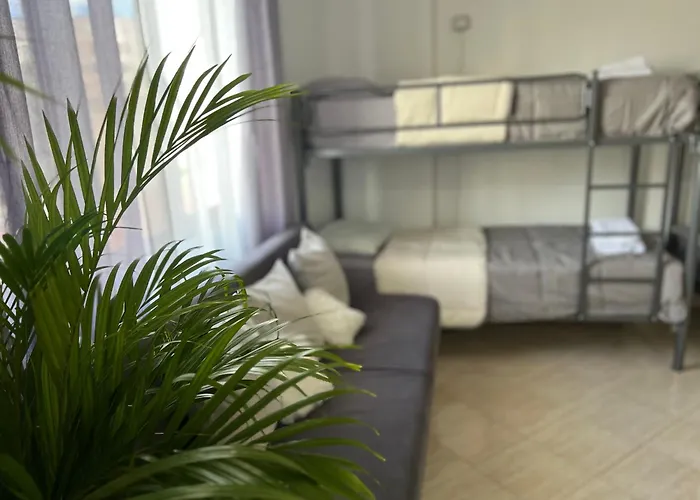 Hostel By Fenix *